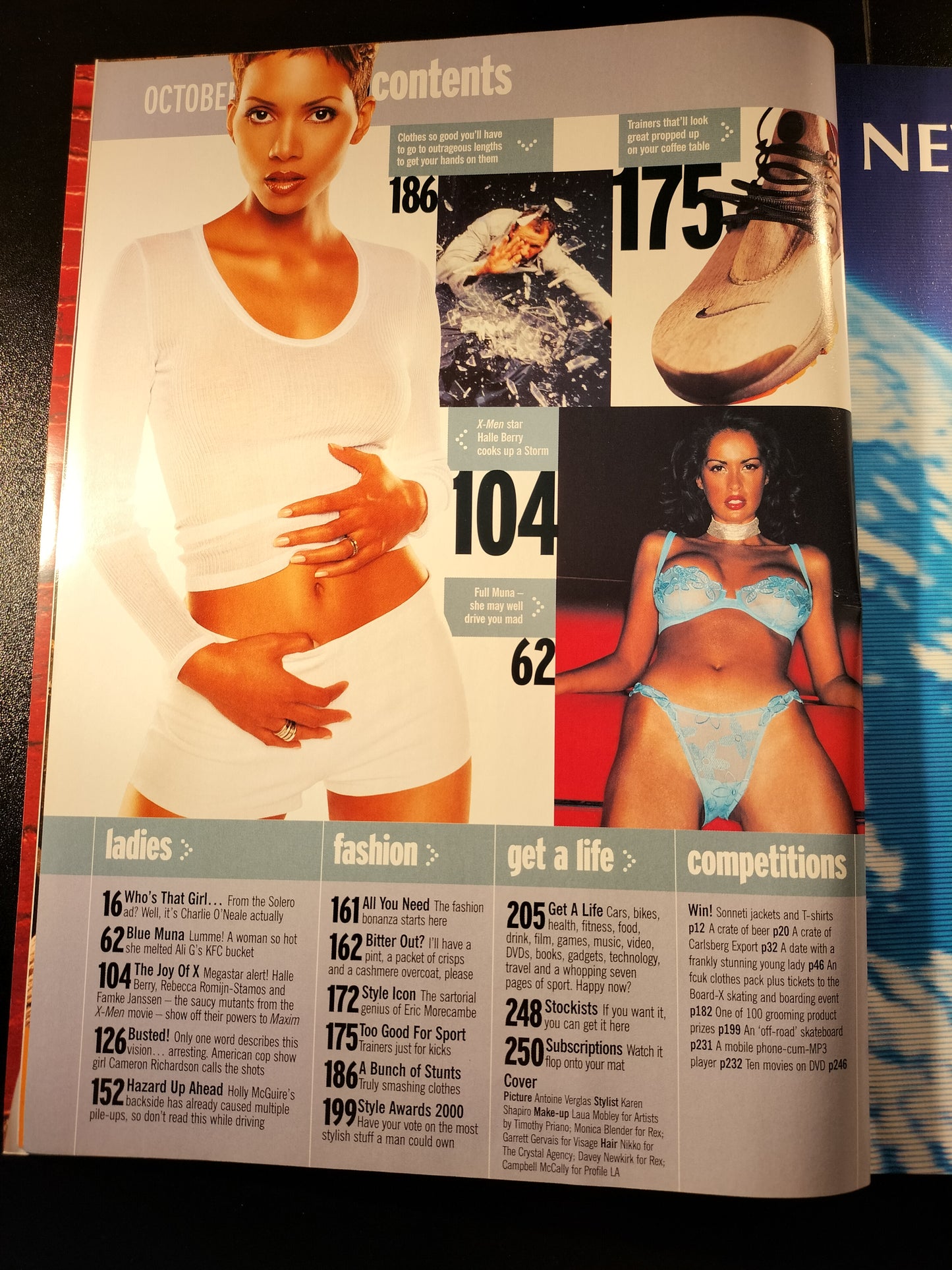Maxim Magazine October 2000 No.66 (Rare)(666) Halle Berry Rebecca Romijn Famke