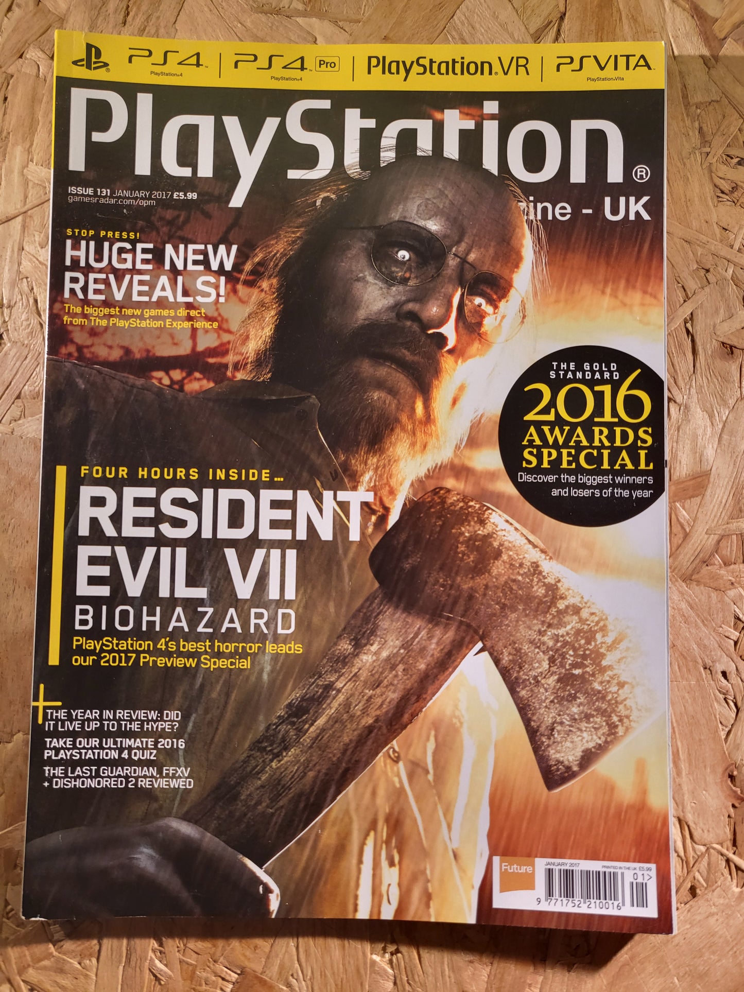 PlayStation Official Magazine January 2017 UK 131 (942) Resident Evil Last Guardian Dishonored