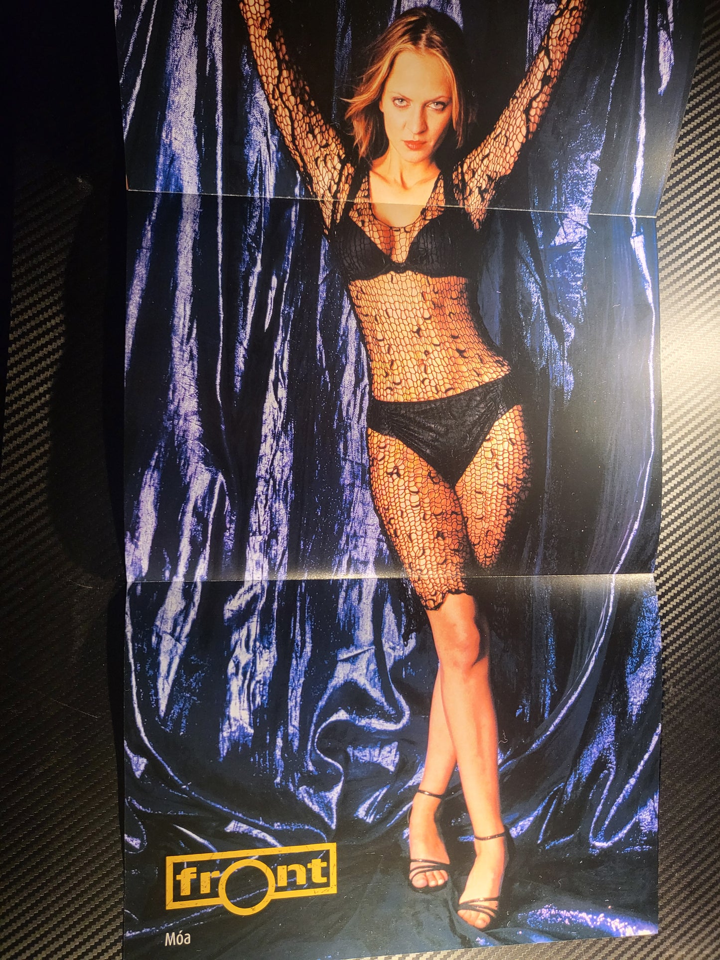 Front Magazine February 1999 Issue 4 (Rare)(967) Jordan Moa POSTER  Jennifer Love Hewitt Uma Thurman