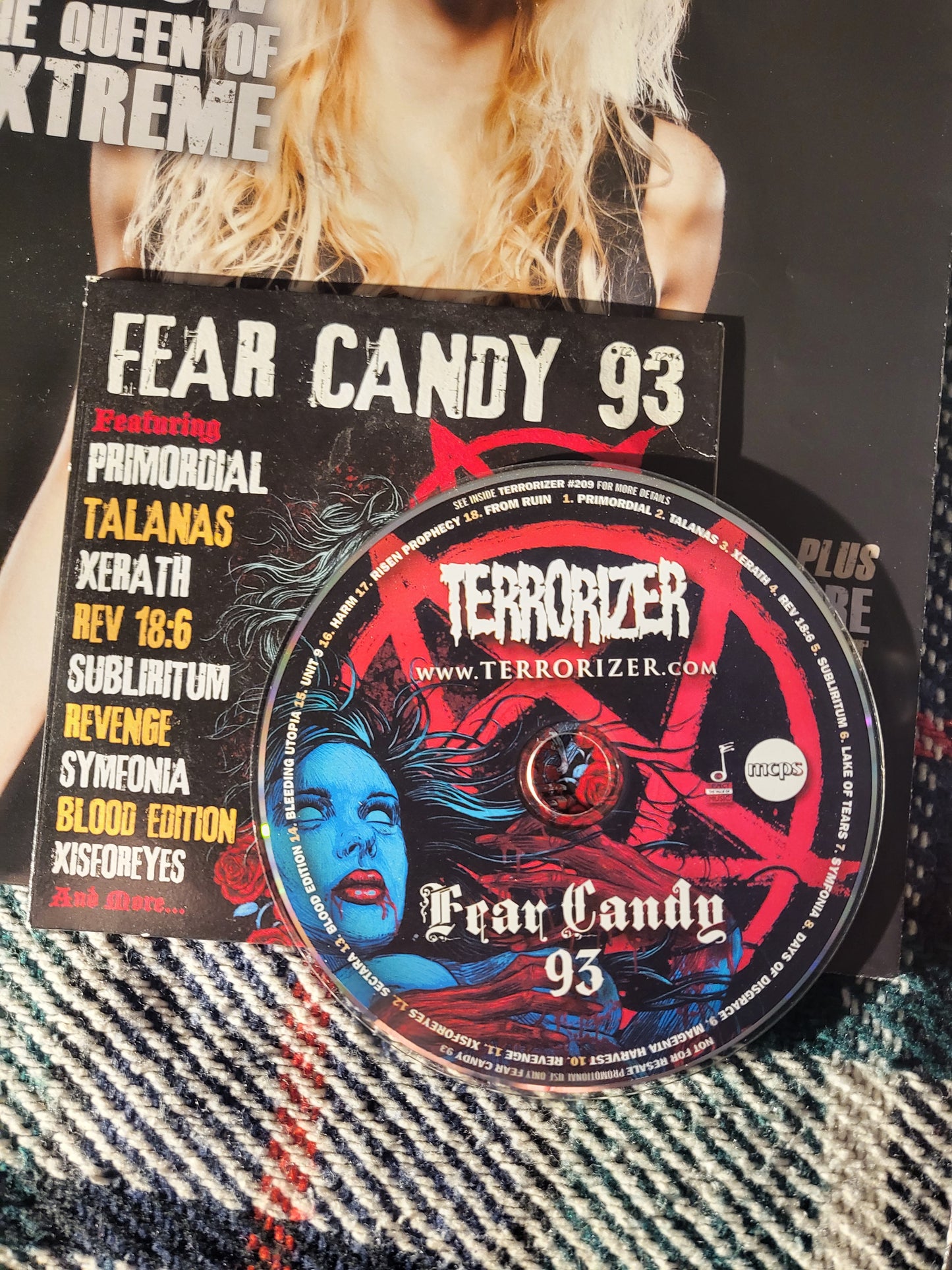 Terrorizer Magazine May 2011 #209 (973) With CD & POSTER Angela Gassow Primordial