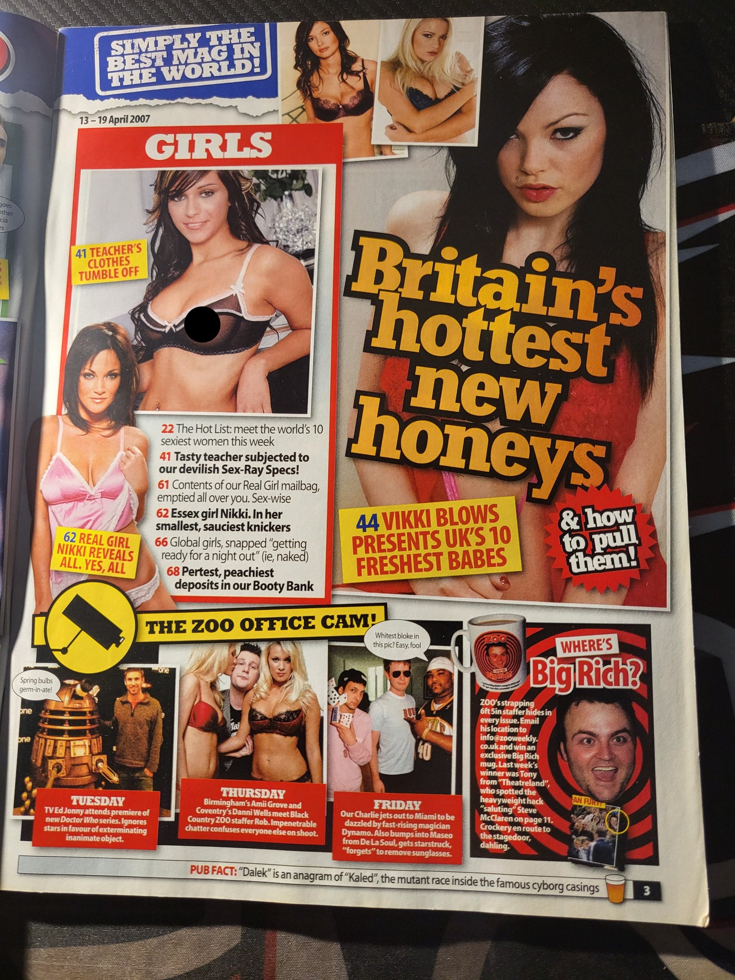 ZOO Magazine 13-19 April 2007 (976) Vikki Blows Amii Grove Louise Cliffe
