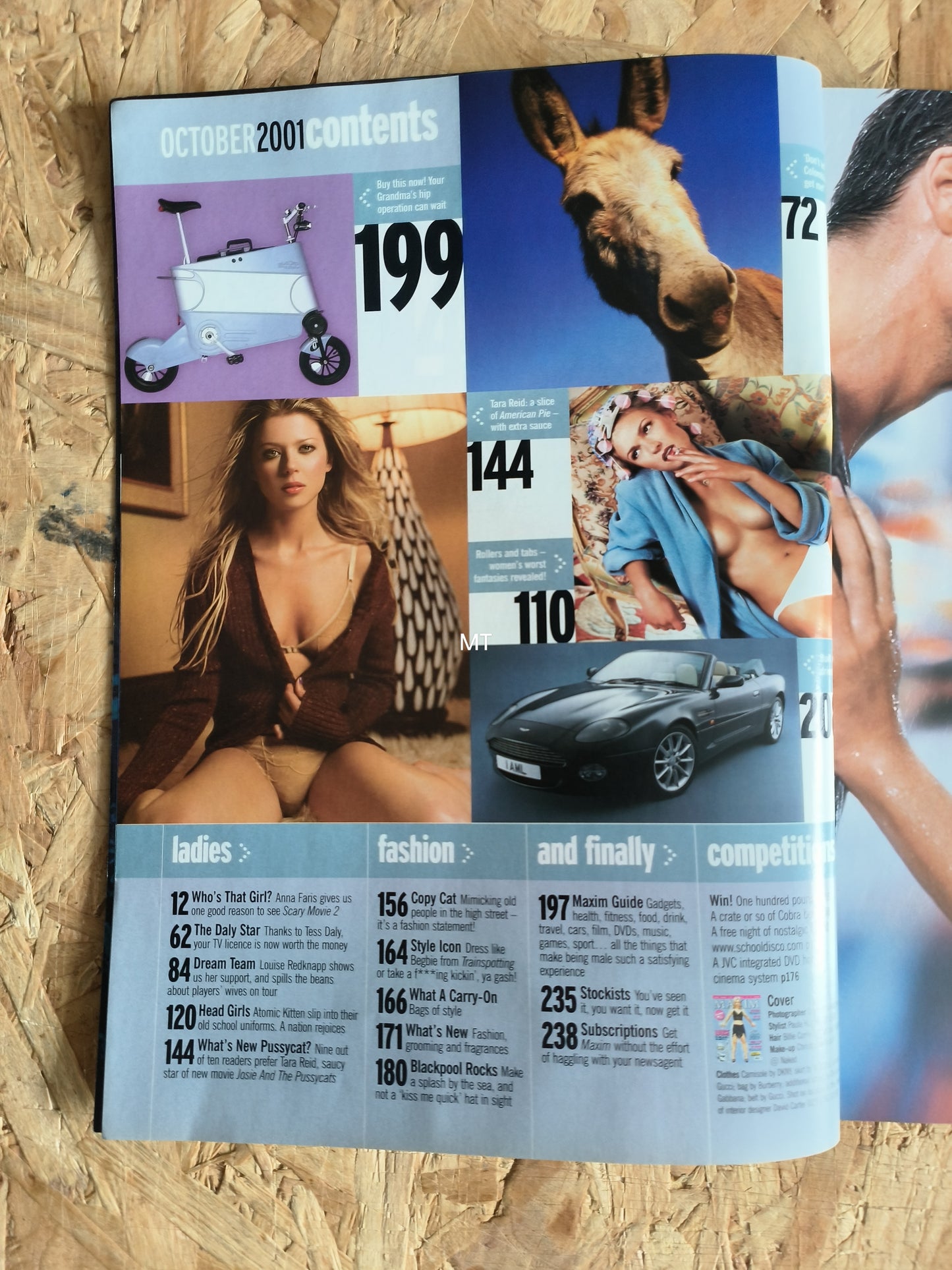 Maxim Magazine October 2001 (1045) Louise Redknapp Atomic Kitten Tara Reid Tess
