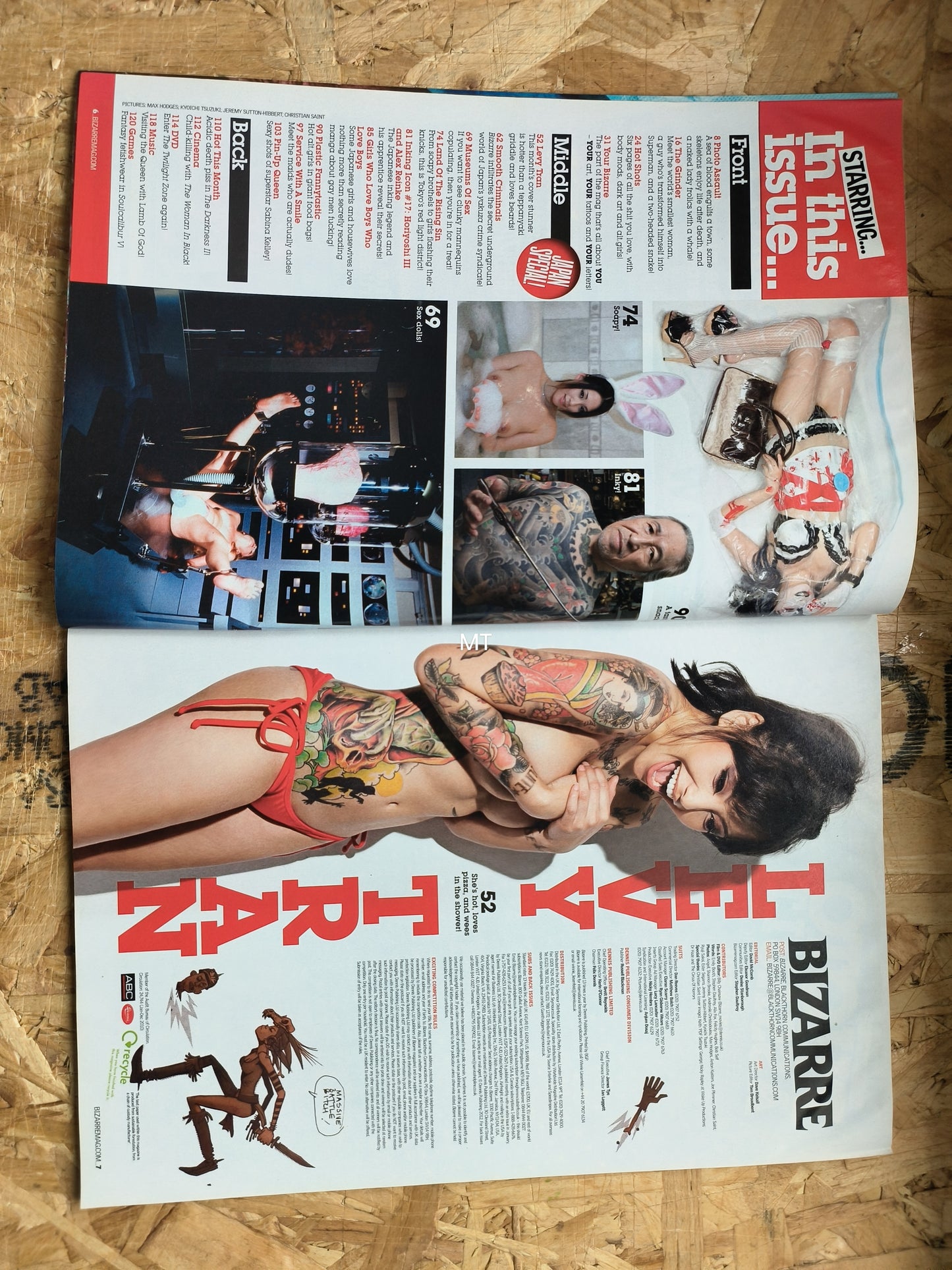 BIZARRE Magazine February 2012 (1050) Levy Tran POSTER Sabina Kelley Japan special
