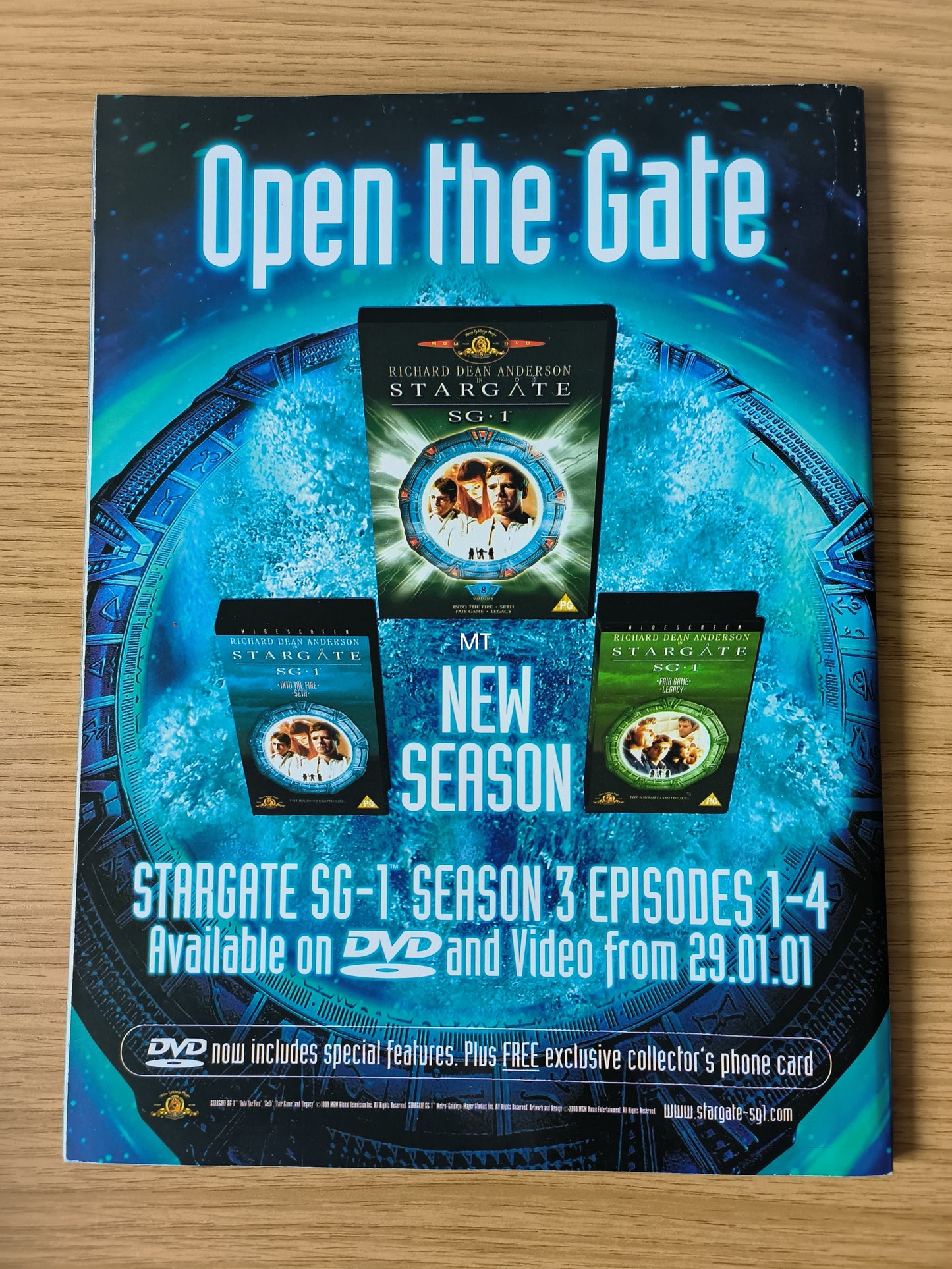 SKY Magazine February 2001 RARE (1081) Kerry Katona Atomic Kitten