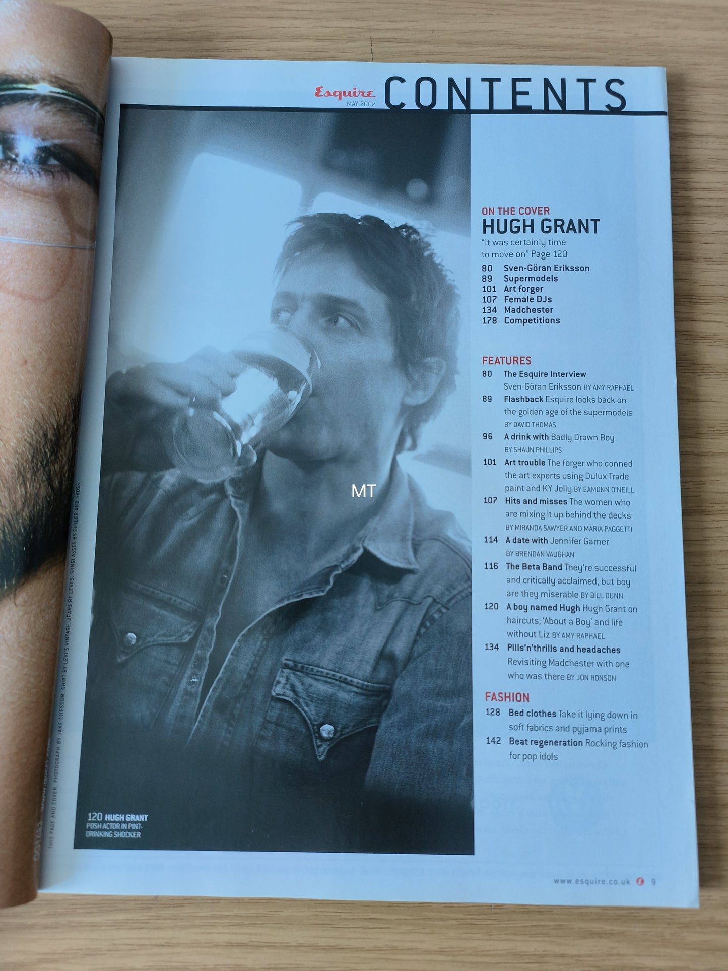 ESQUIRE Magazine May 2002 (1087) Hugh Grant JENNIFER GARNER LAURA PREPON
