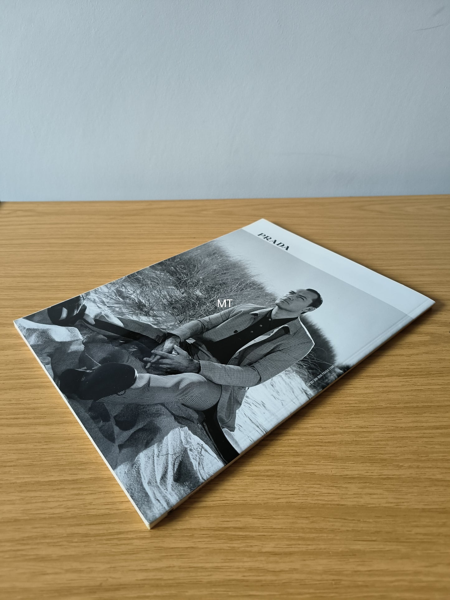 ESQUIRE Magazine April 2017 LIMITED EDITION RARE (1091) Jake Gyllenhaal Finn Wittrock