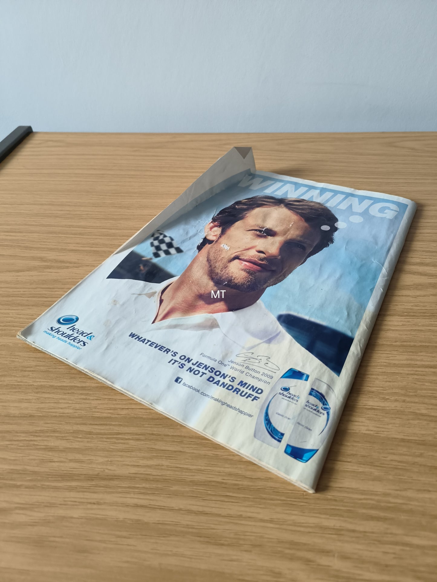 ZOO Magazine 22-28 July 2011 (1092) Jordan Carver Rosie Huntington Kelly Brook