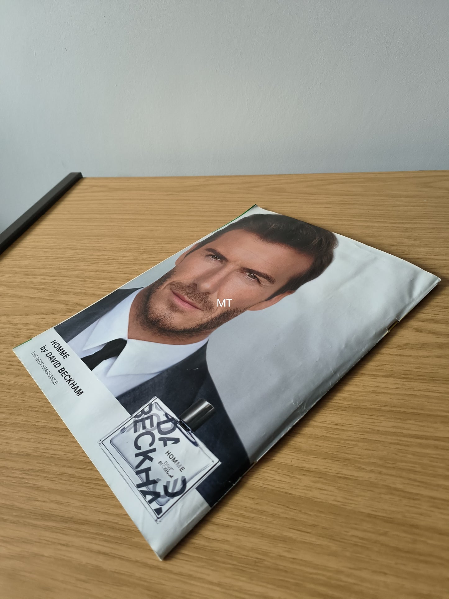 ZOO Magazine 9-15 December 2011 (1099) Gemma Merna Amanda Harrington