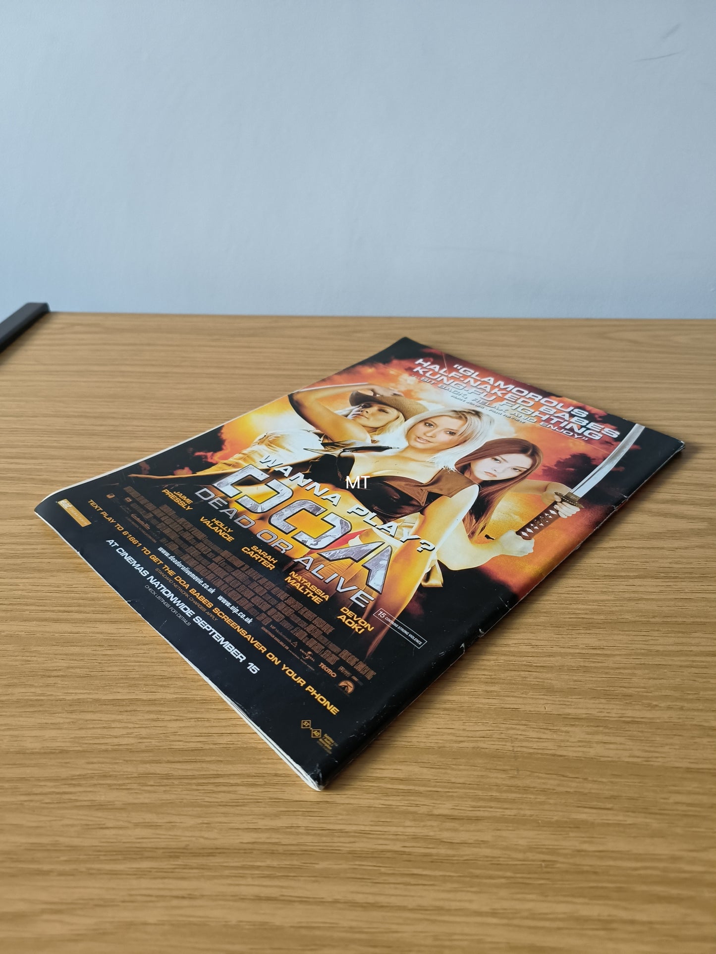 ZOO Magazine 8-14 September 2006 (1103) POSTER ABI TITMUSS