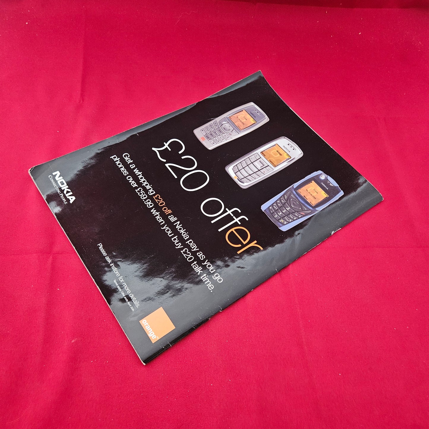 Zoo Magazine 1-7 April 2005 (1254) Shell and Vanessa Jennifer Ellison