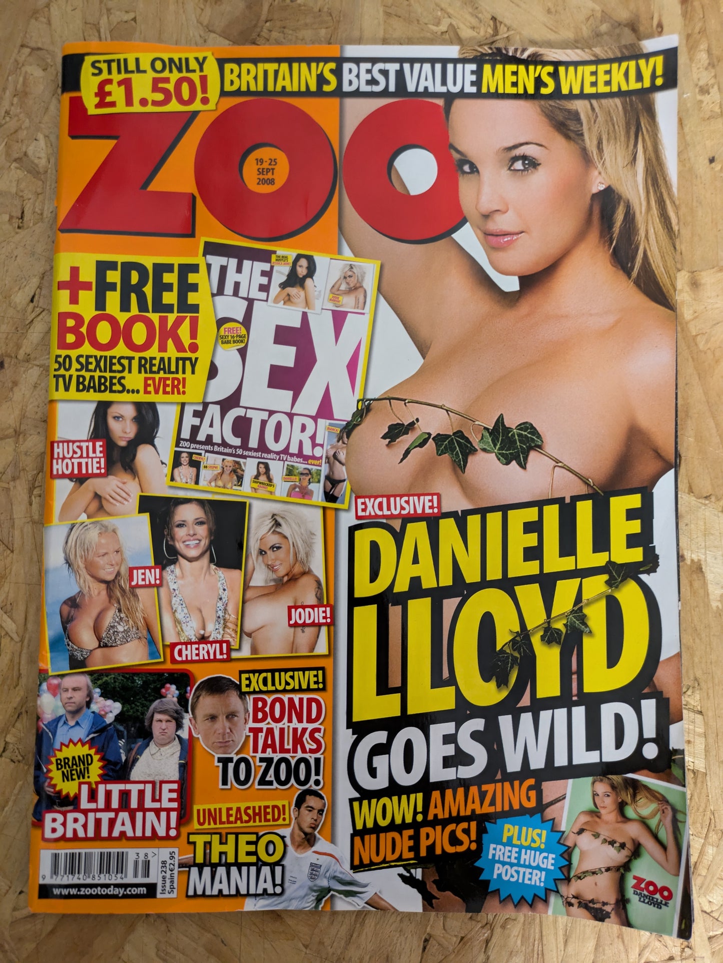 ZOO Magazine 19-25 September 2008 (1001) Danielle Lloyd POSTER Jessica Jane Clement