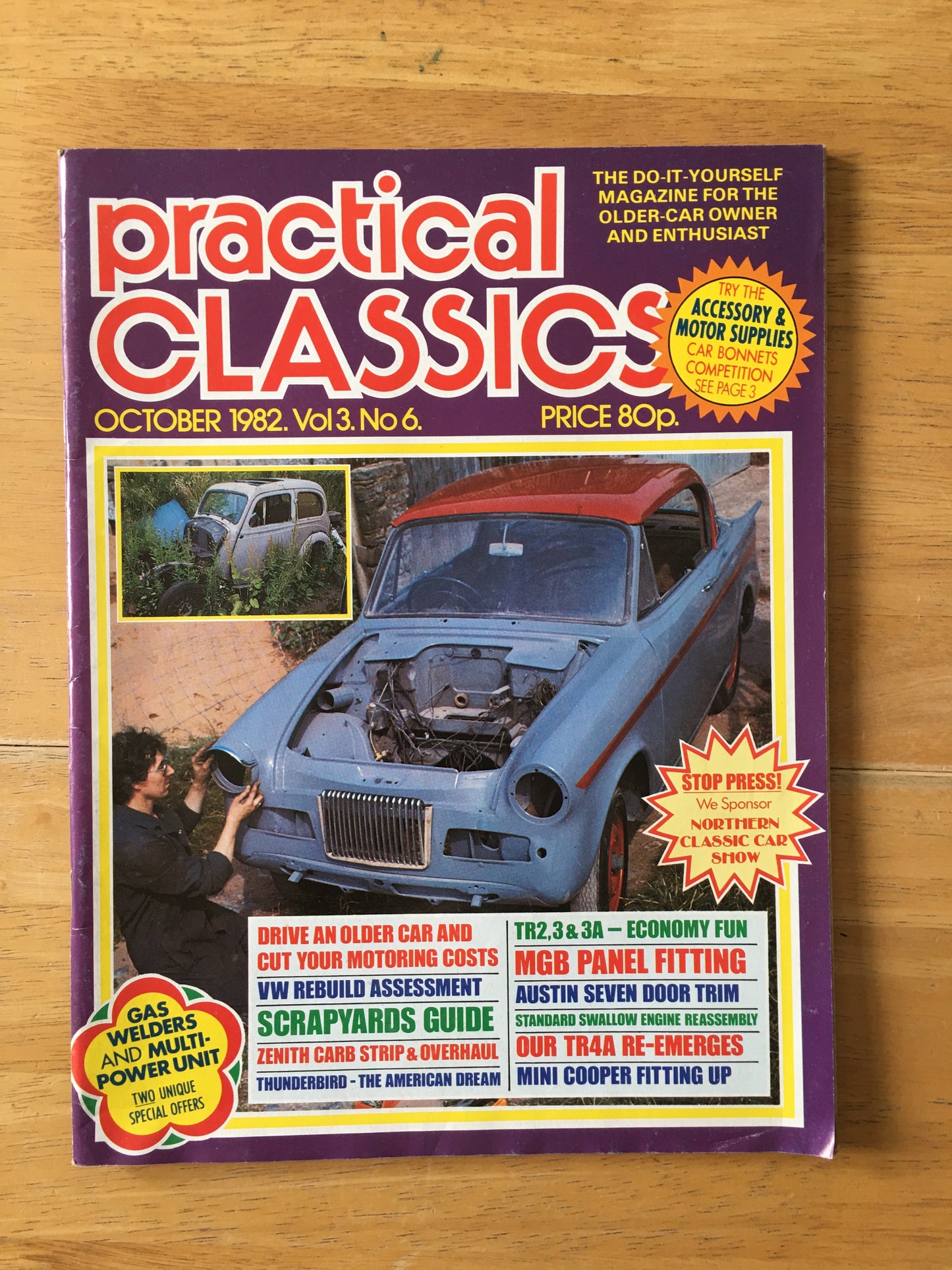 Practical Classics Magazine October 1982 (162) Thunderbird TR4A Mini Cooper