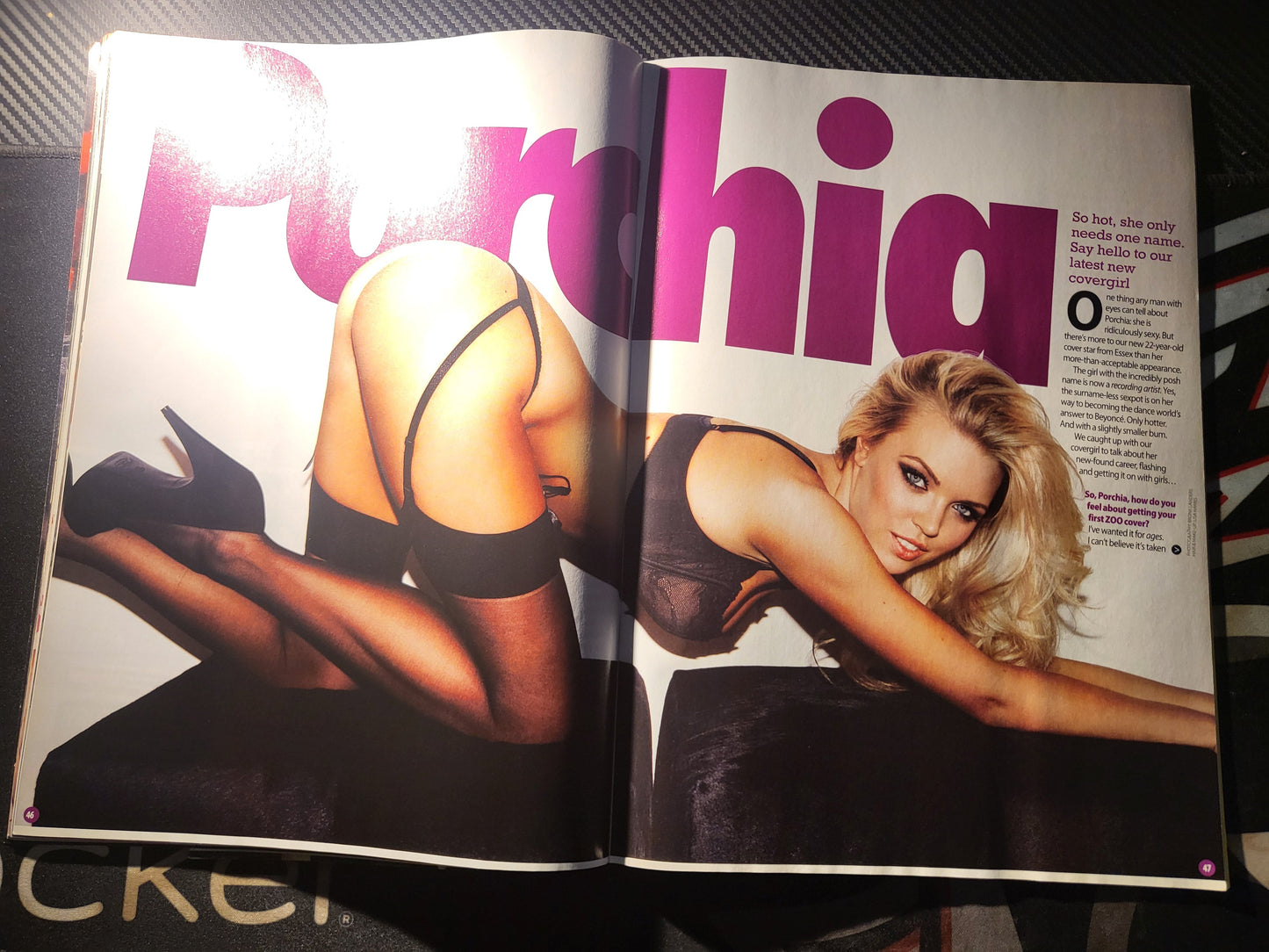 ZOO Magazine 4-10 June 2010 (976) Porchia POSTER Roxanne Pallett