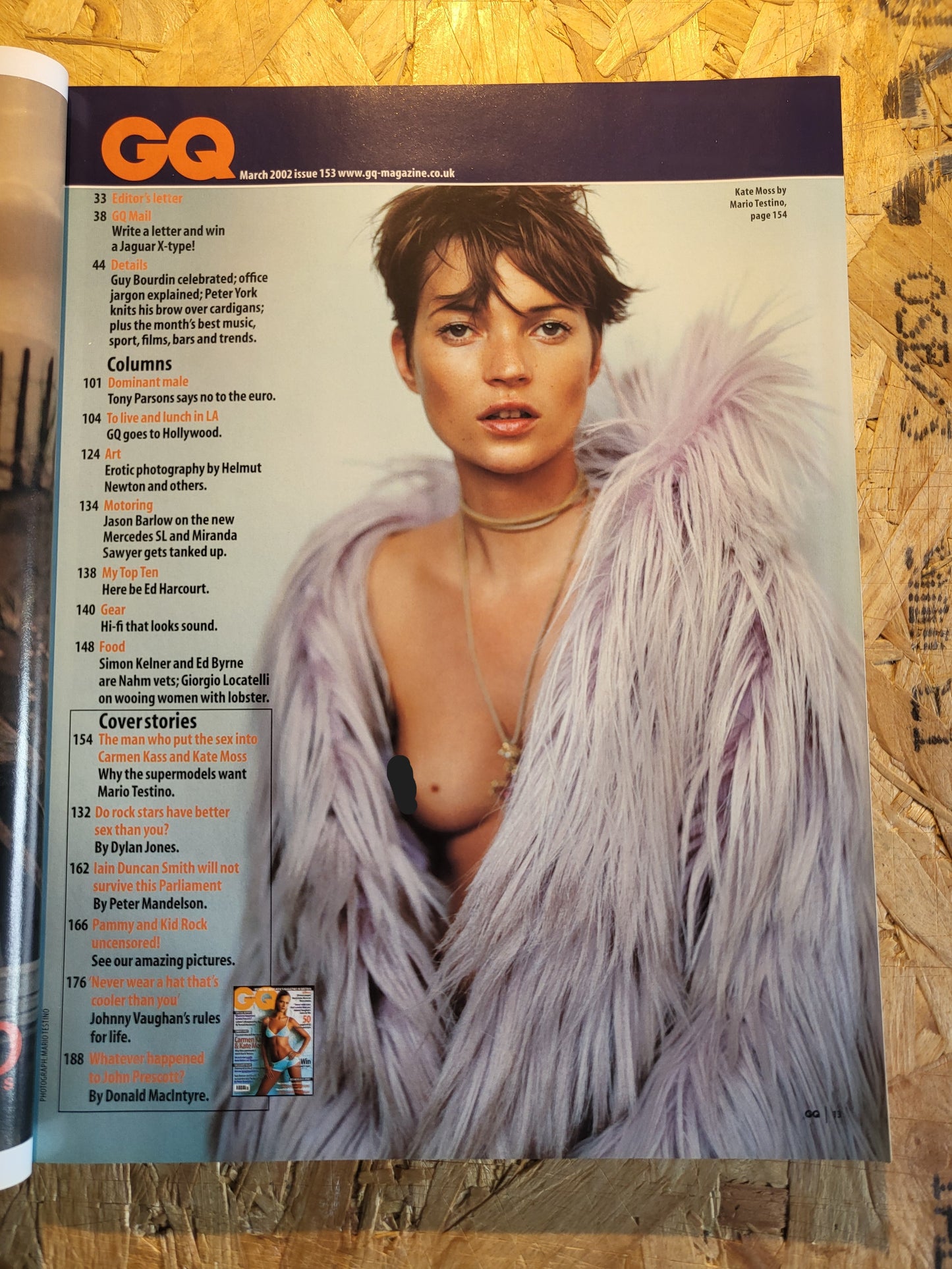 GQ Magazine March 2002 (1027)  Arnold Schwarzenegger Kate Moss