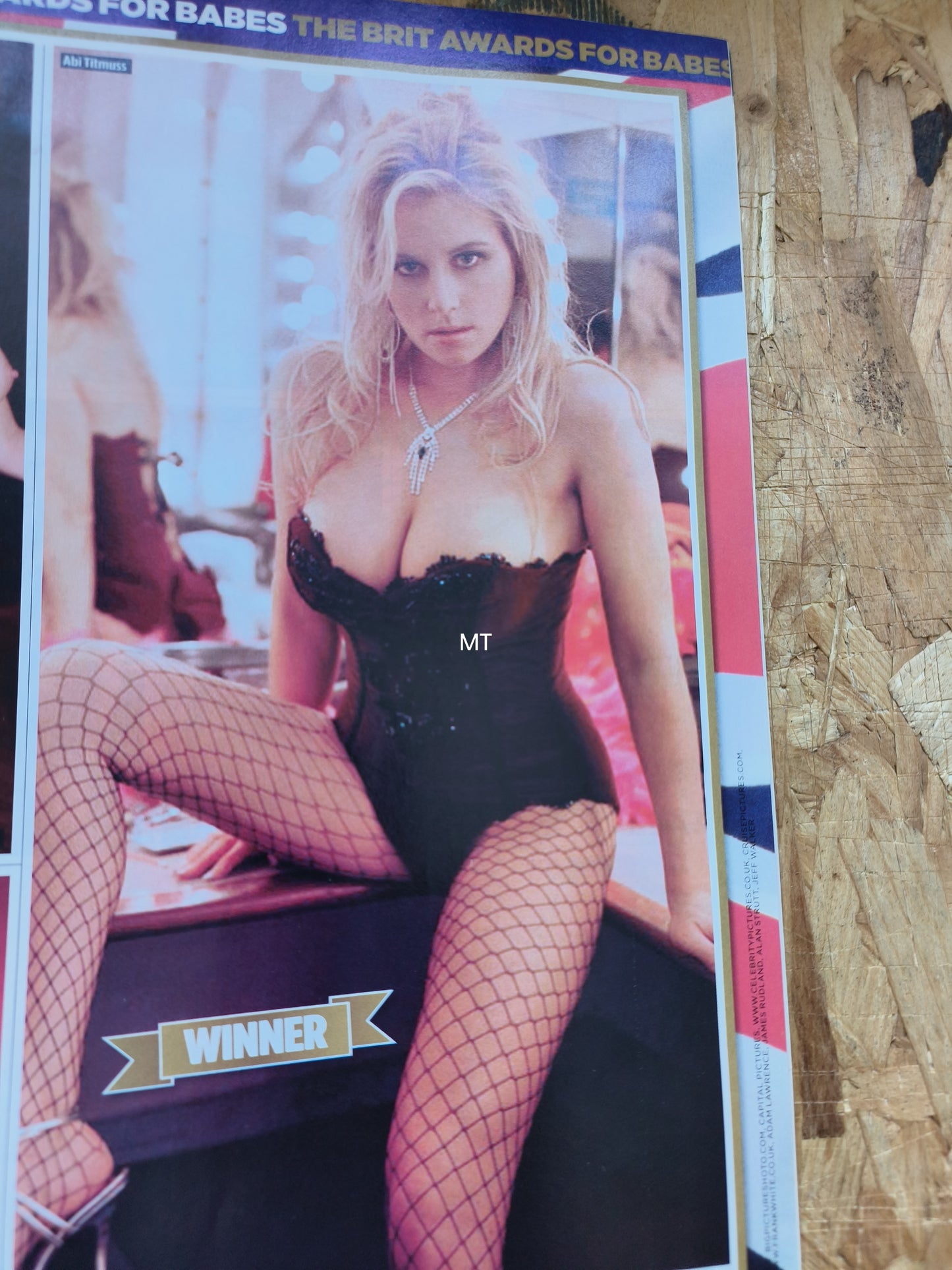 ZOO Magazine 11-17 February 2005 (1052) Jennifer Ellison Lucy Pinder Abi Titmuss
