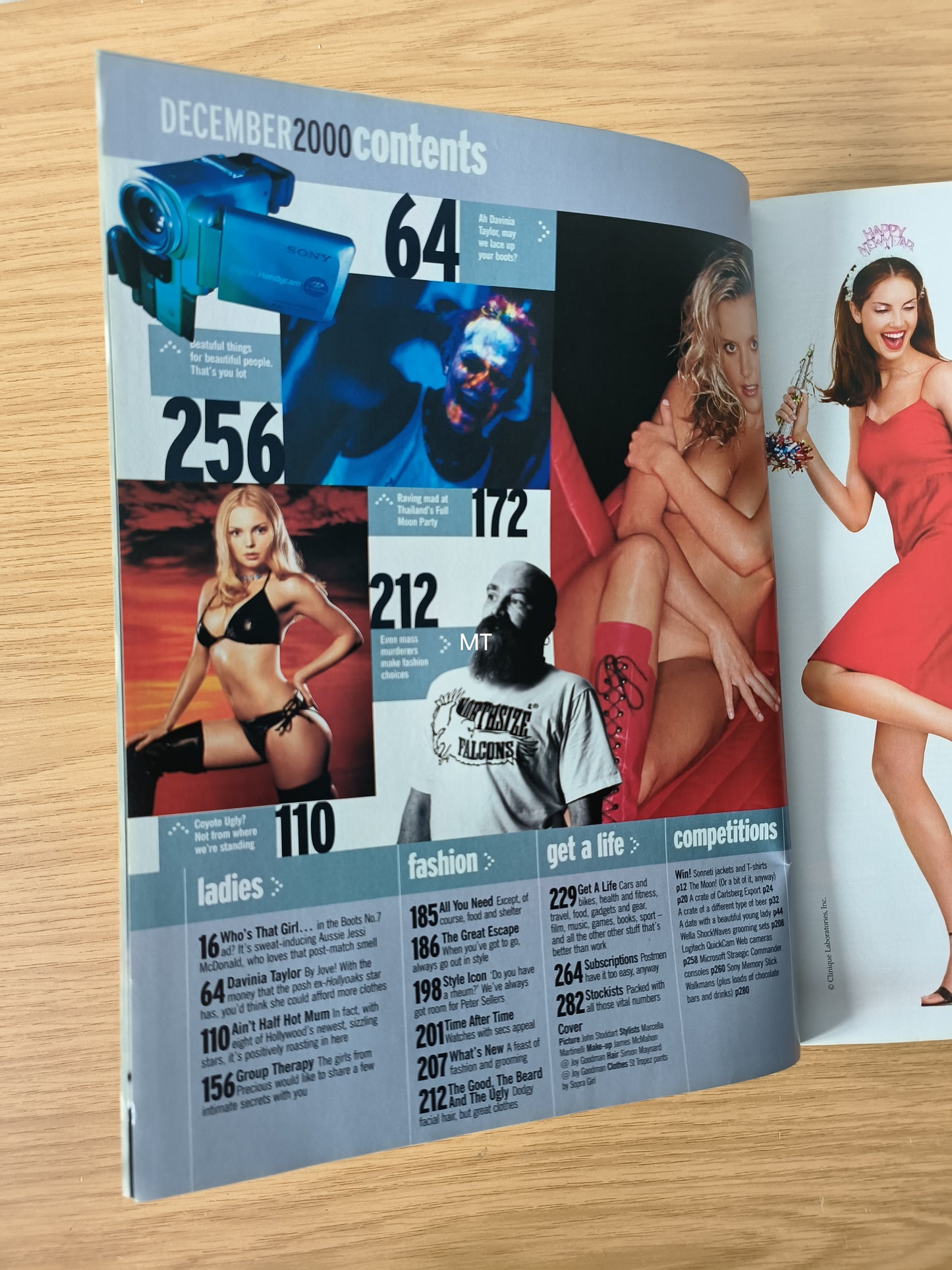 MAXIM Magazine December 2000 (1070) Davinia Taylor Coyote Ugly