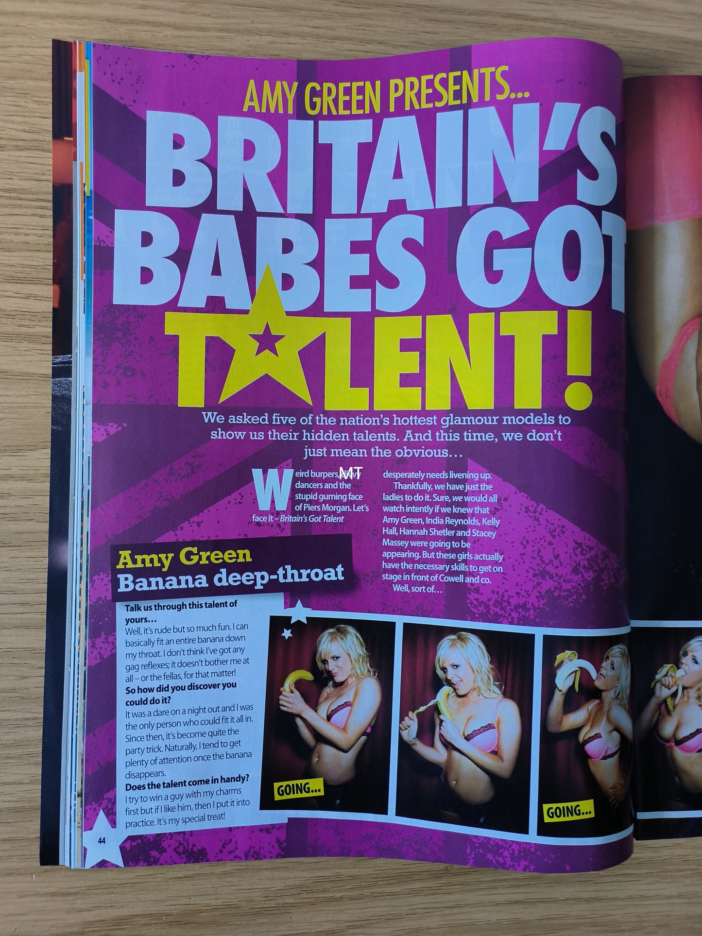 ZOO Magazine 30 April 6 May 2010 RARE(1073) Amy Green Kelly Brook Sam Cooke Abbey Clancy,