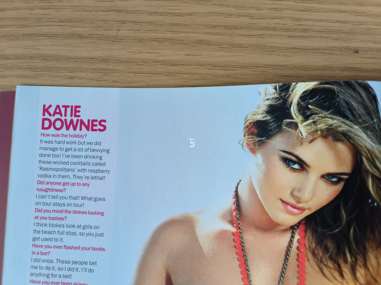 MAXIM Magazine Supplement "Sexy Holiday Snaps" RARE (1079) POSTER Katie Downes Imogen Gray