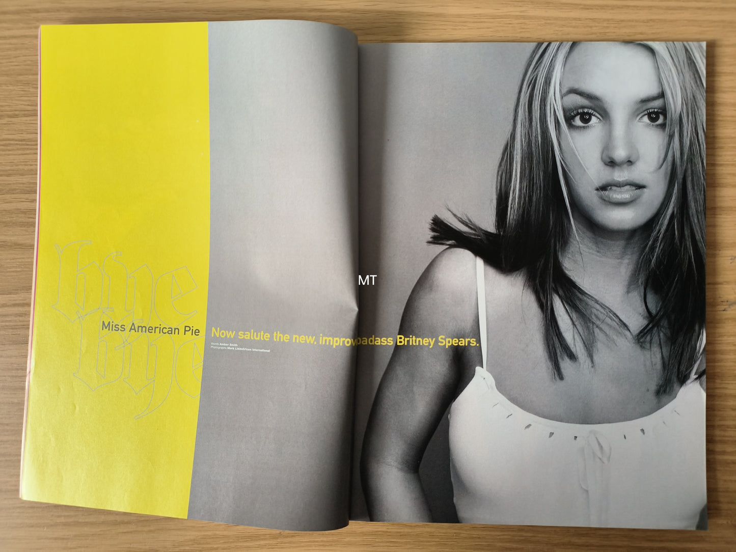 SKY Magazine December 2000 RARE (1081) Britney Spears Eminem Dafy Punk