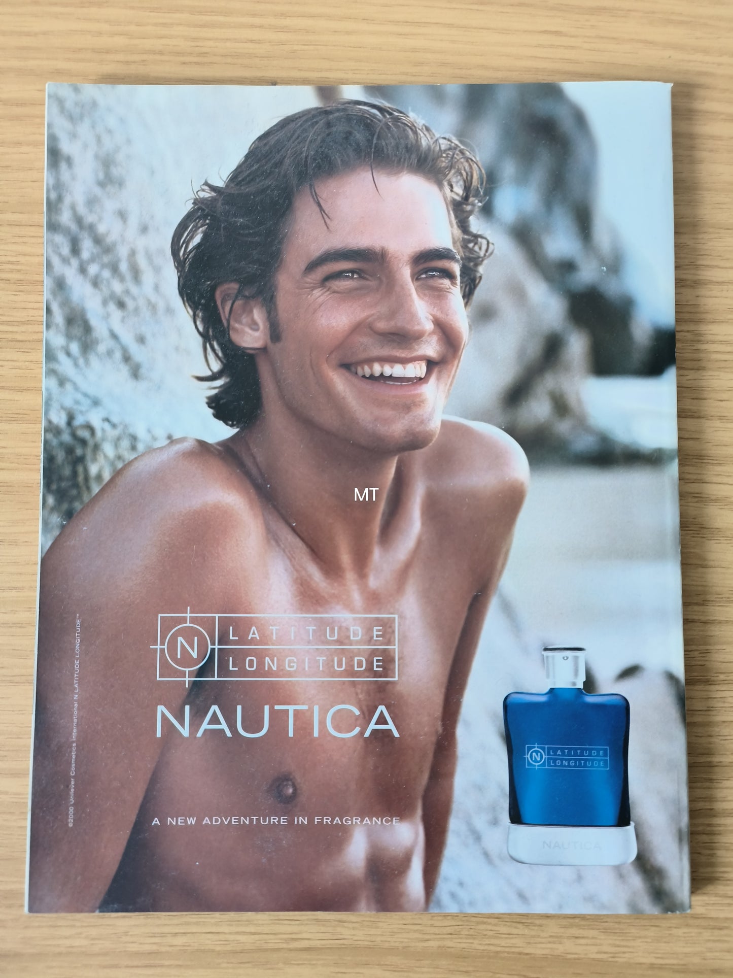 GQ Magazine February 2002 British RARE (1086) MONICA BELLUCCI WILL SMITH AITKEN SISTERS