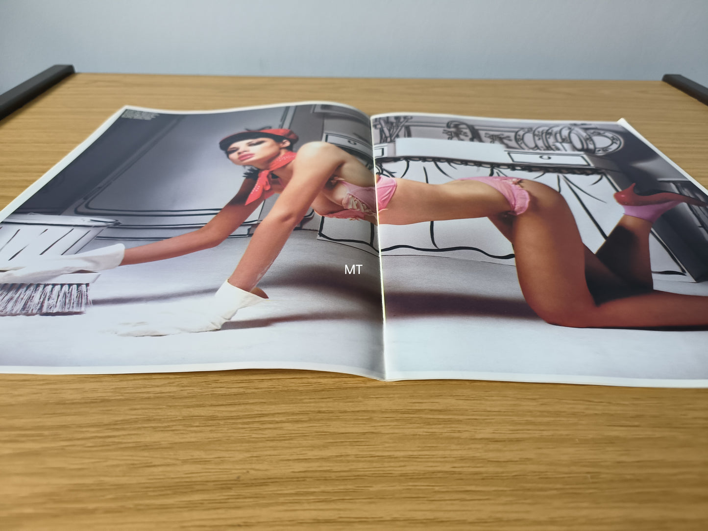 ESQUIRE Magazine Agent Provocateur A Decade of Decadence RARE (1088)