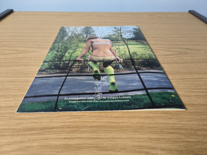 ESQUIRE Magazine Wild in the Country RARE (1088) Catherine Dal St Tropez