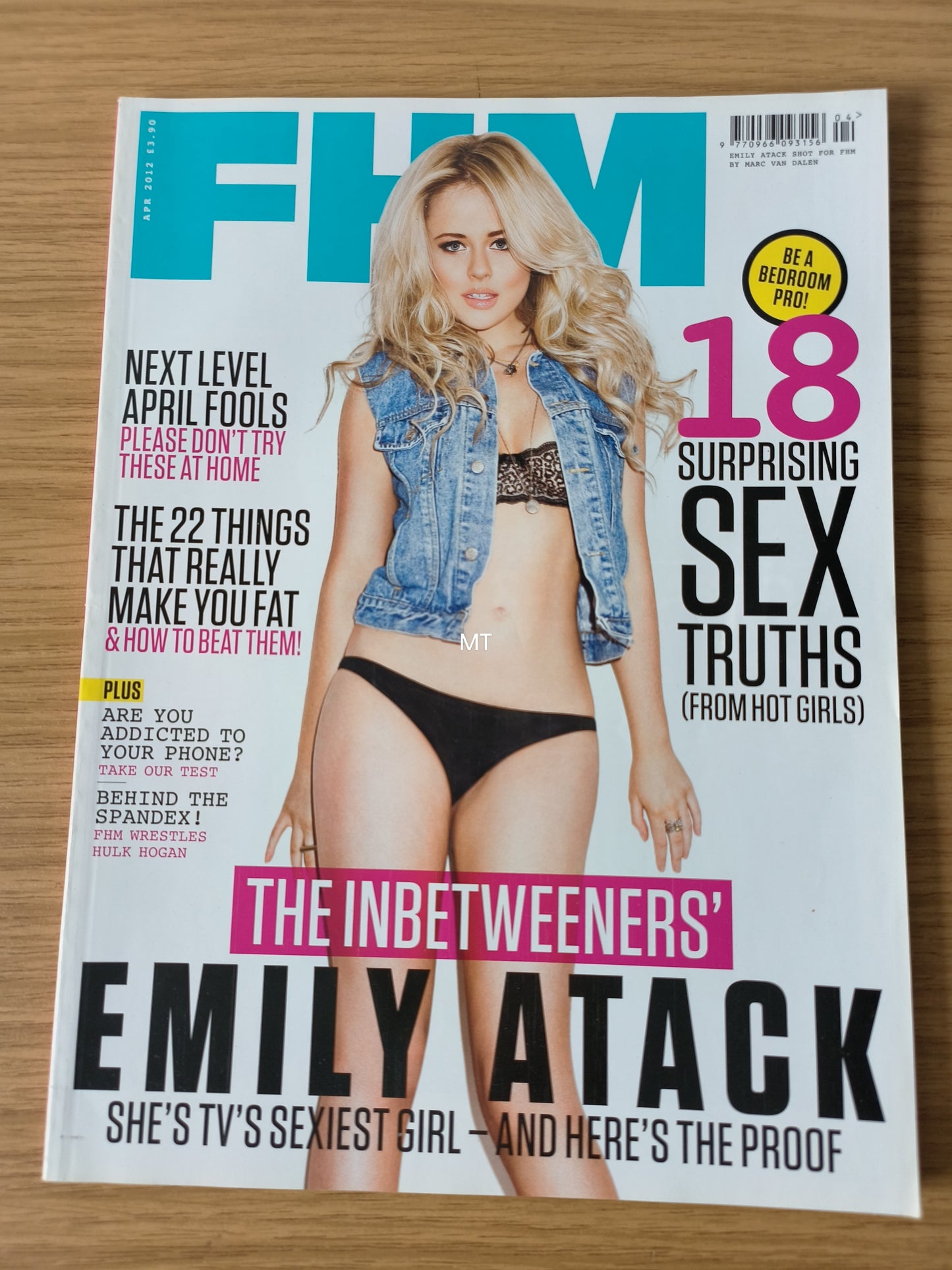 FHM Magazine April 2012 RARE (1089) Emily Atack Avril Lavigne