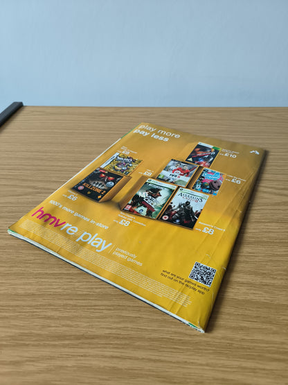 ZOO Magazine 2-8 December 2011 (1092) Laurie Williams Emily Scott Megan Fox