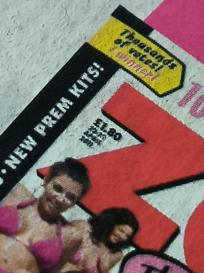 ZOO Magazine 22-28 April 2011 DAMAGED (1092) Alice Goodwin