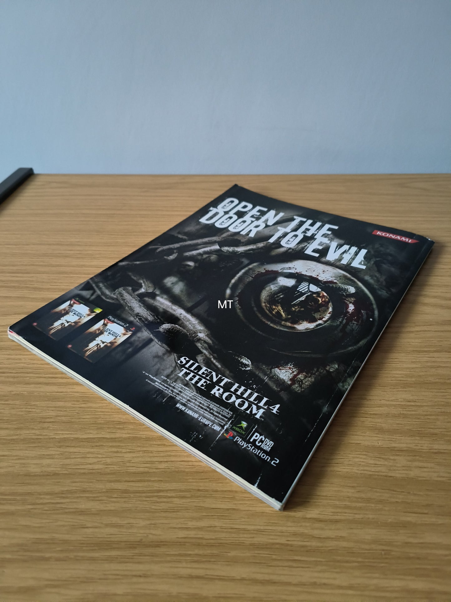 BIZARRE Magazine November 2004 (1093) Mary Carey