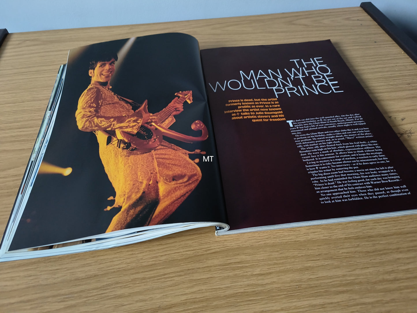 ESQUIRE Magazine November 1995 (1097) ERIC CANTONA Diane Lane Harvey Keitel Jeff Goldblum