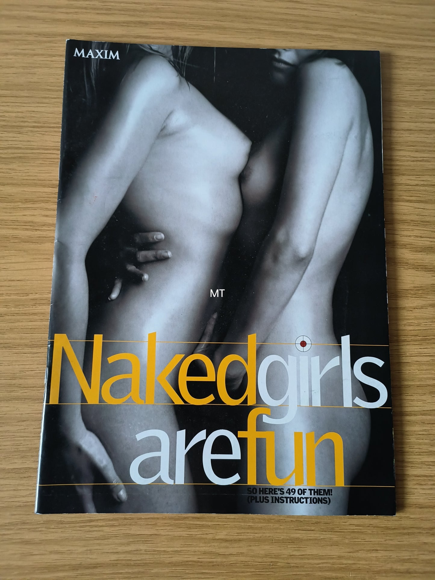 MAXIM Magazine Naked Girls are Fun (1100)
