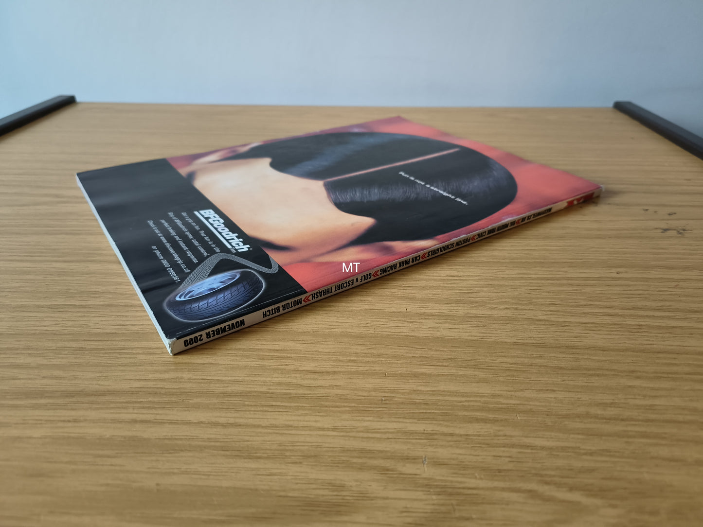 MAX POWER Magazine November 2000 (1109) Honda Civic Vauxhall Corsa GSi Peugeot 205 GTi