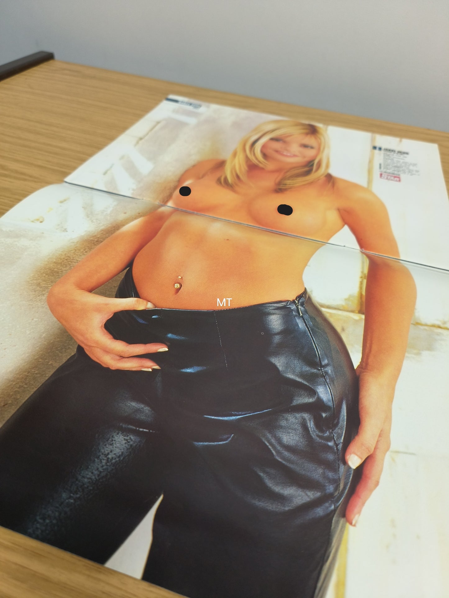 MAX POWER Magazine Power Babes 2000 RARE (1112) Jo Hicks Jakki Degg