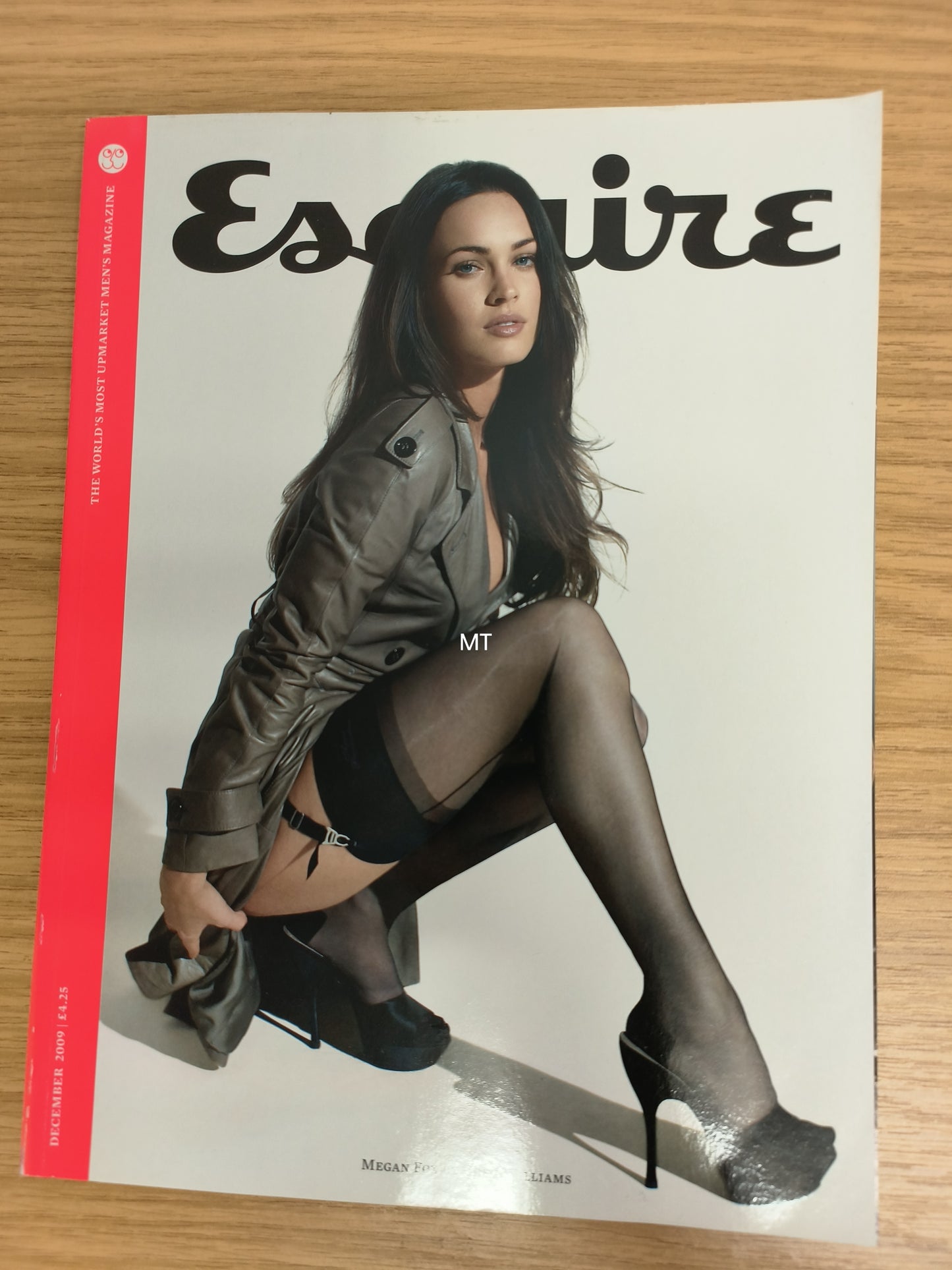 ESQUIRE Magazine December 2009 SUBSCRIBER (1115) Megan Fox Michael Caine