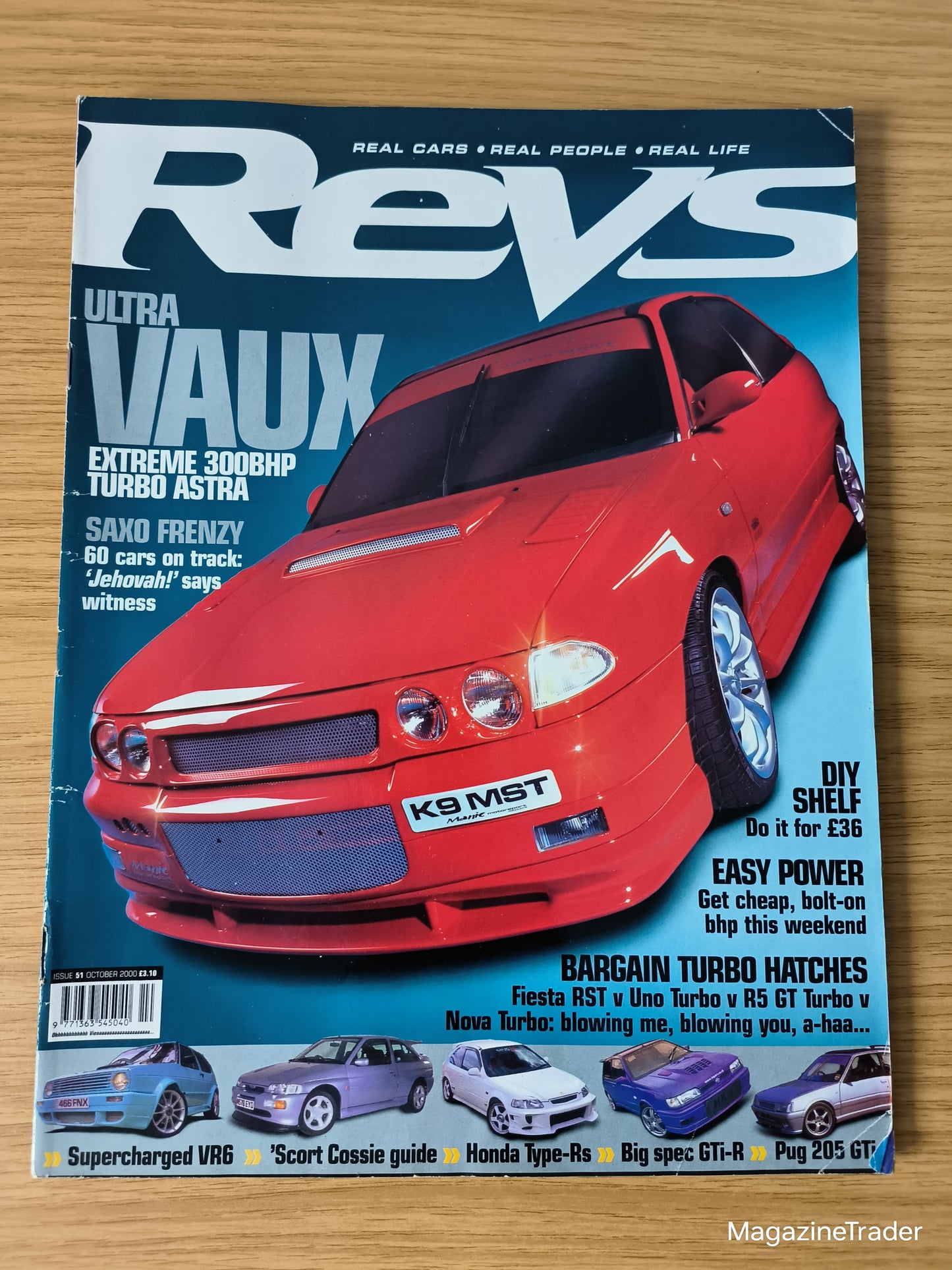Revs Magazine - October 2000 - Ultra Vaux Extreme 300bhp Turbo Astra Saxo Frenzy