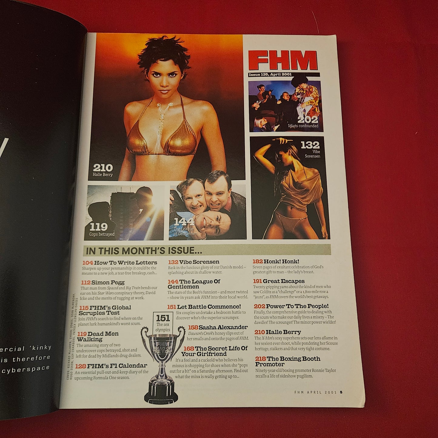 FHM Magazine April 2001 (1272) Halle Berry Simon Pegg Sasha Alexander