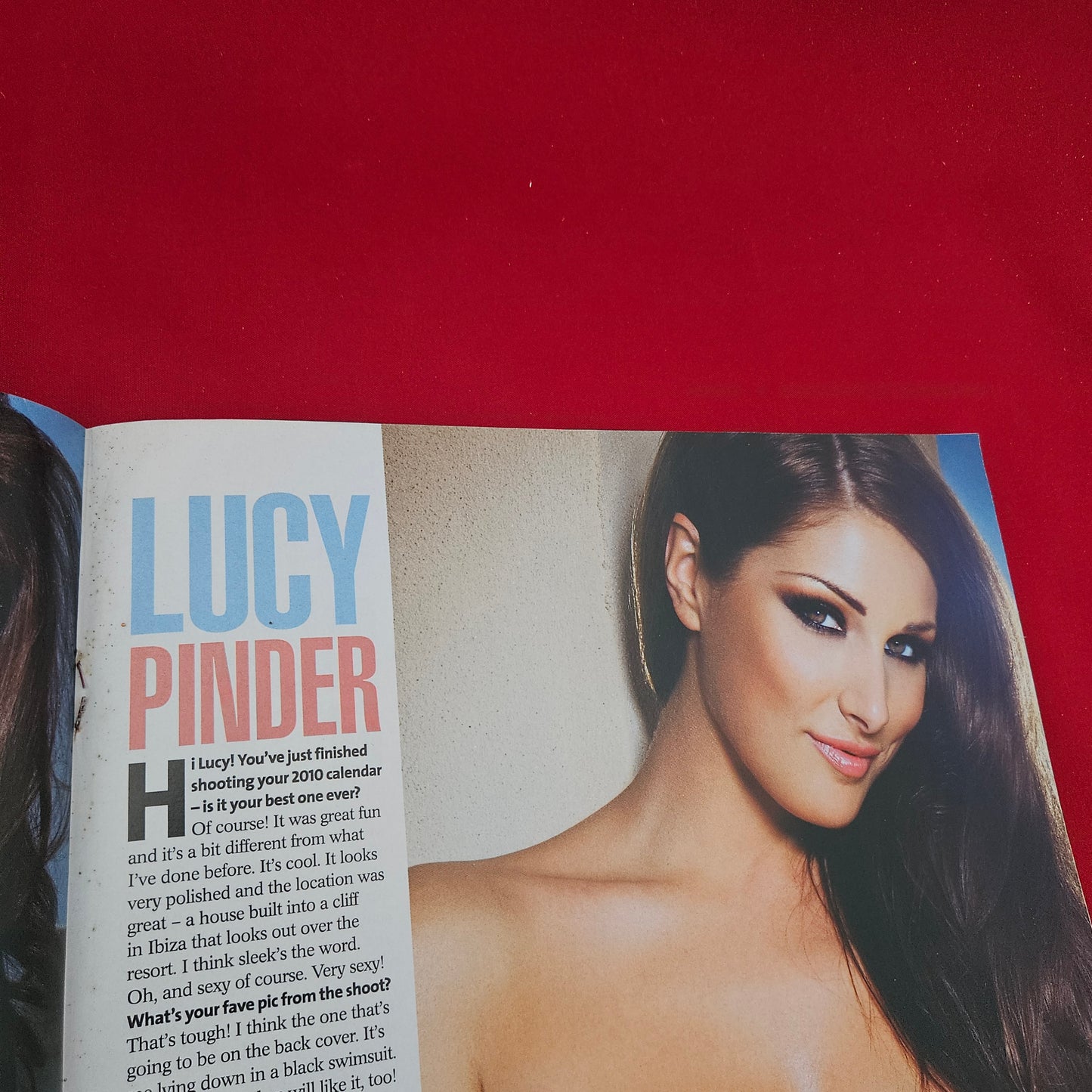 Nuts Magazine 28 August 3 September 2009 (1284) Lucy Pinder Chanelle Hayes Strutt