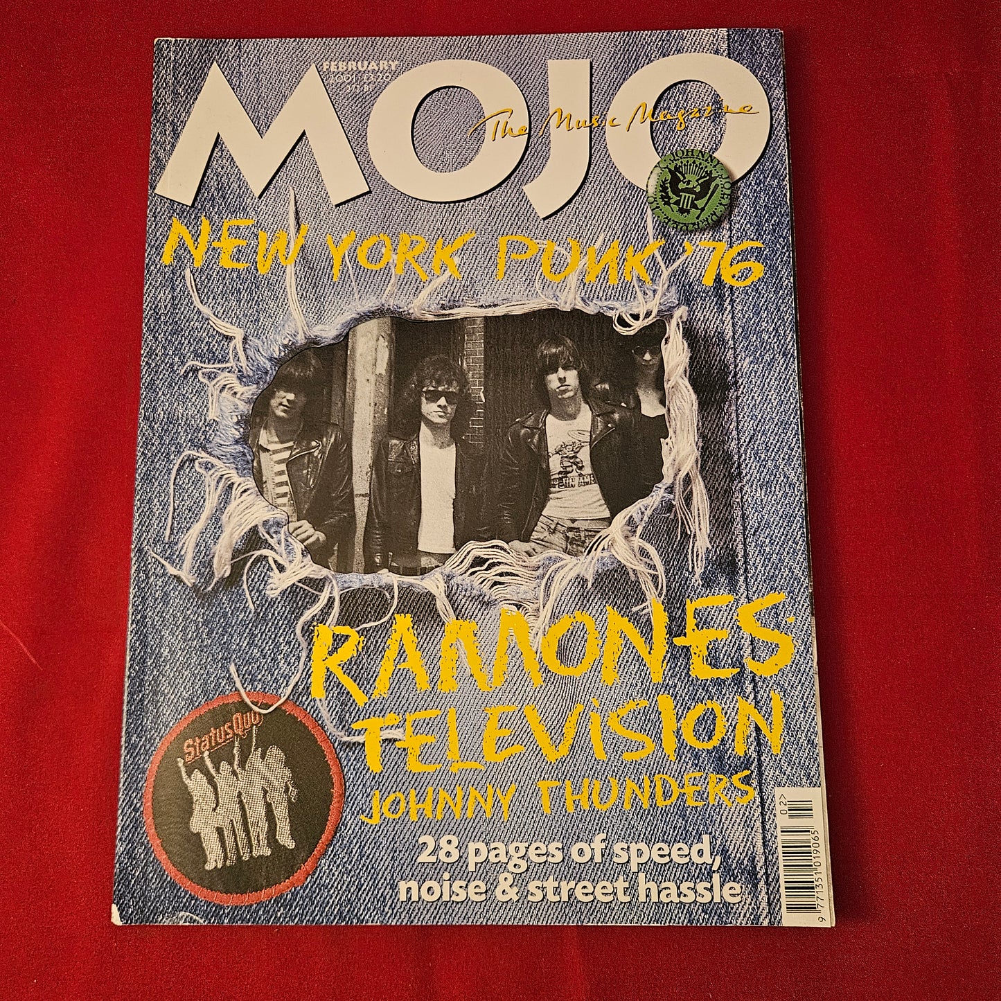 MOJO Magazine February 2001 (1300) RAMONES New York Punk '76 Television Status Quo