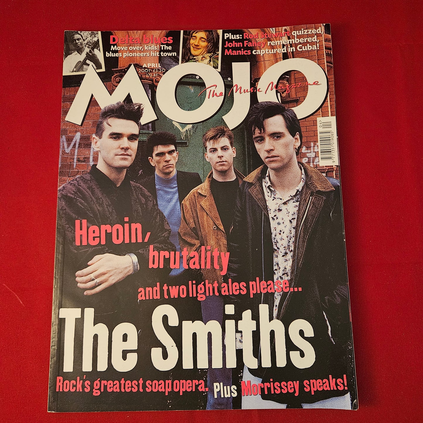 MOJO Magazine April 2001 (1300) THE SMITHS Morrissey Johnny Marr Rod Stewart Kinks