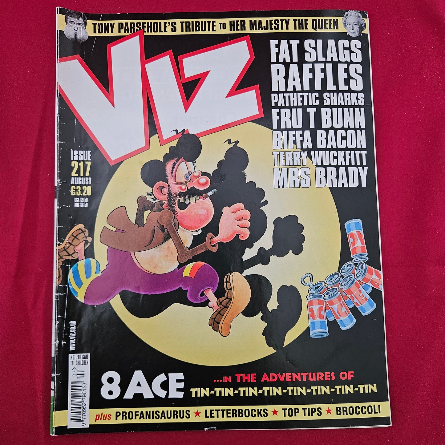 VIZ Comic Magazine Issue 217 August 2012 (1305) 8 Ace Tin-Tin Spoof Queen