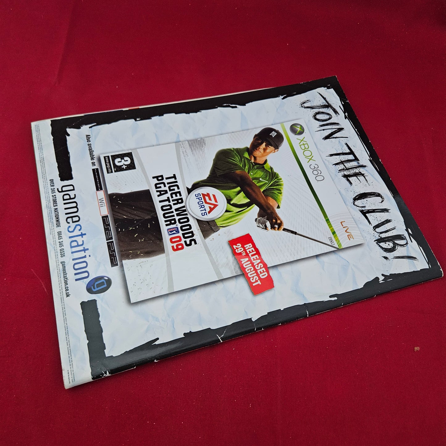 Nuts Magazine  29 August - 4 September 2008  (1325) Lucy Pinder Sophie Howard Eva