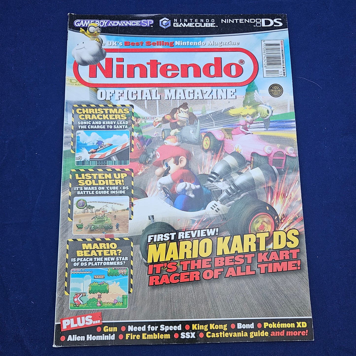 Official  Nintendo Magazine December 2005 (1326) Mario Kart DS Pokemon XD Fire Emblem