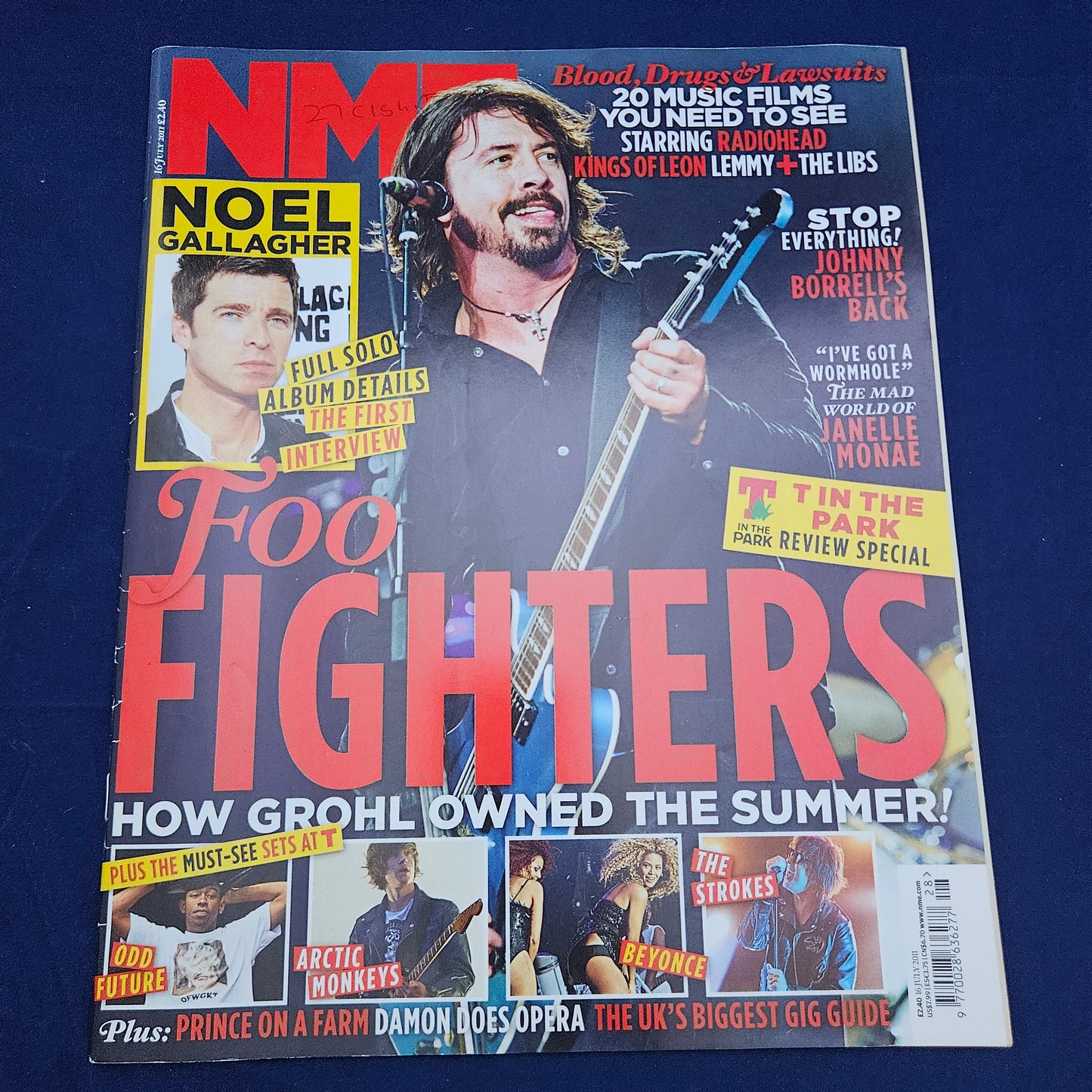 NME Magazine 16 July 2011 (1328) Foo Fighters Noel Gallagher Arctic Monkeys