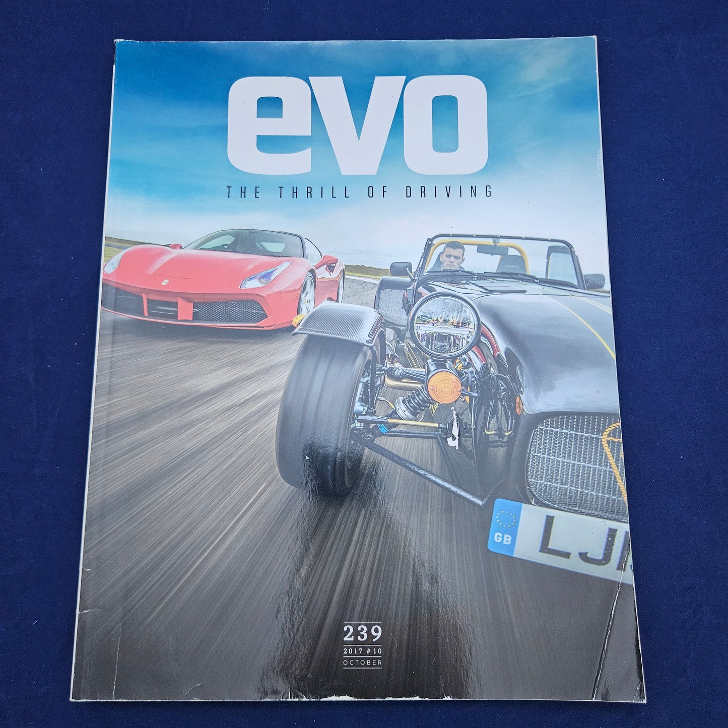 evo Magazine October 2017 (1332) Ferrari 70 Caterham 60 McLaren 570S AMG GT