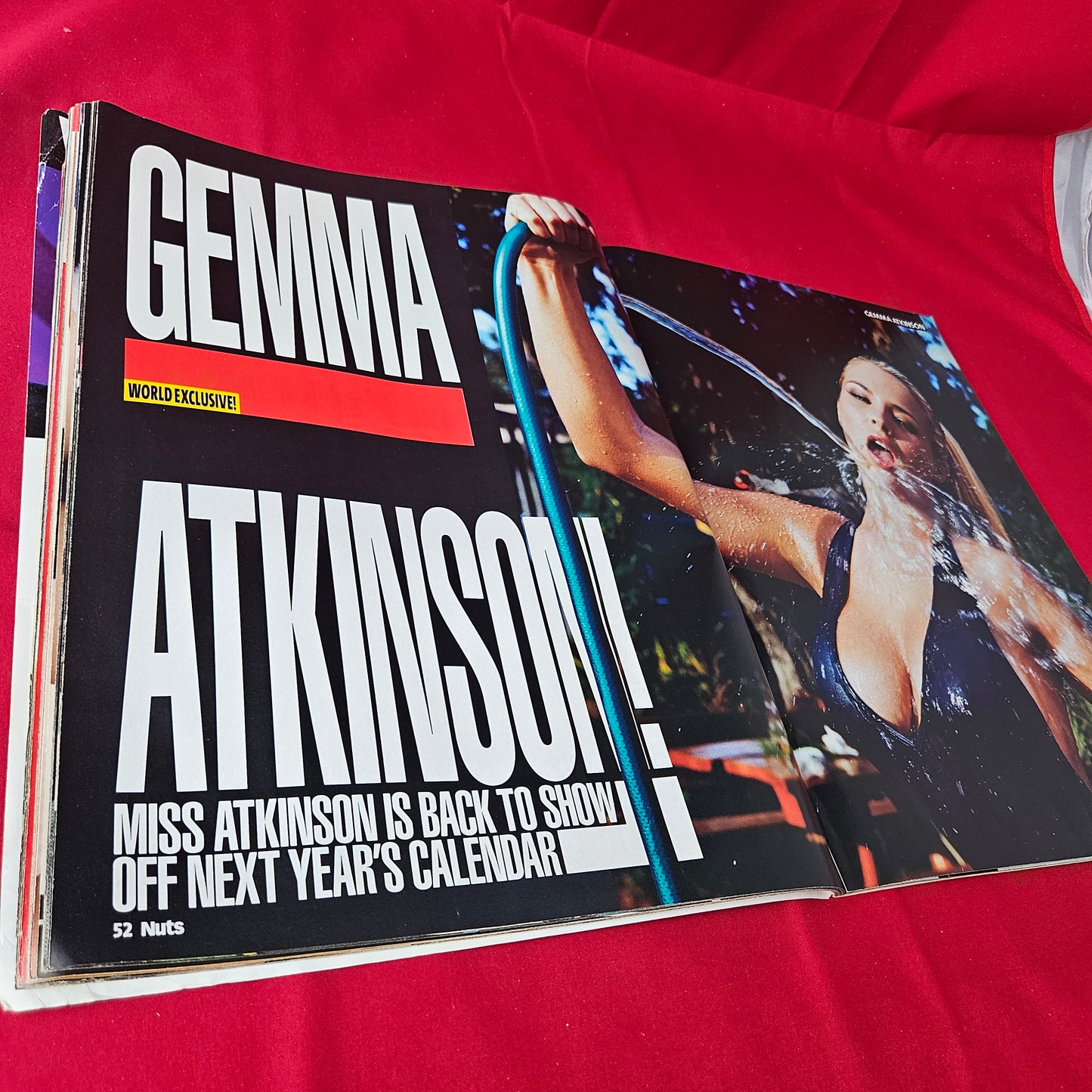 Nuts Magazine 25 September - 1 October 2009 (1373) Gemma Atkinson Vikki Blows
