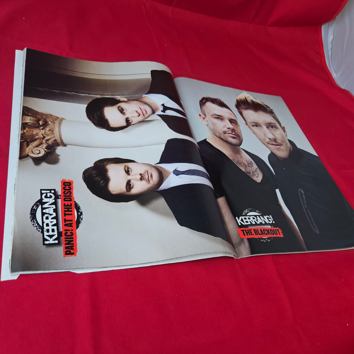 Kerrang! Magazine 27 August 2011 (1376) 30 Seconds To Mars Panic At The Disco The Blackout