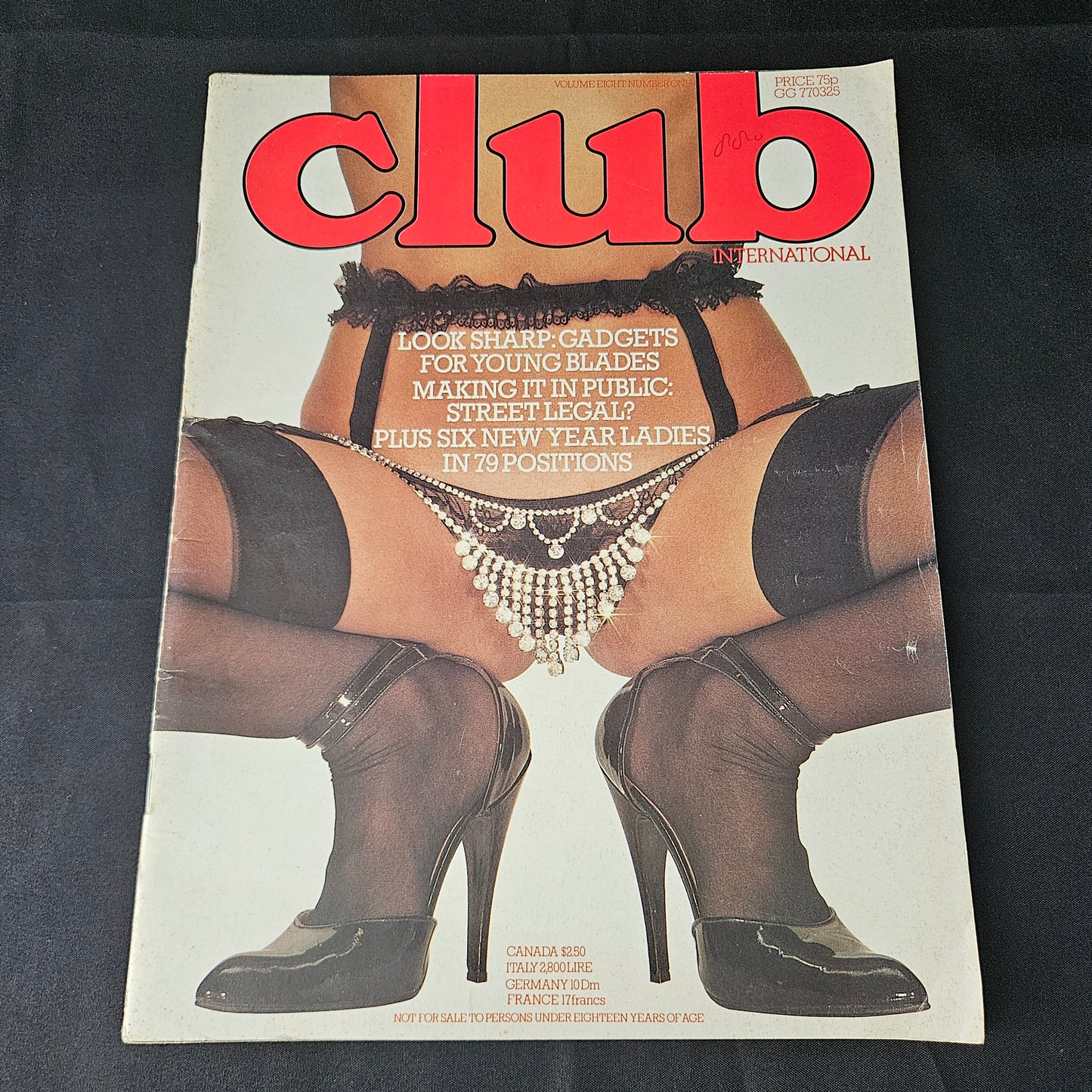 Club International Magazine January 1979 Volume 8 Number 1 (1385) Samantha Josie Carly Lydia Glamour Models