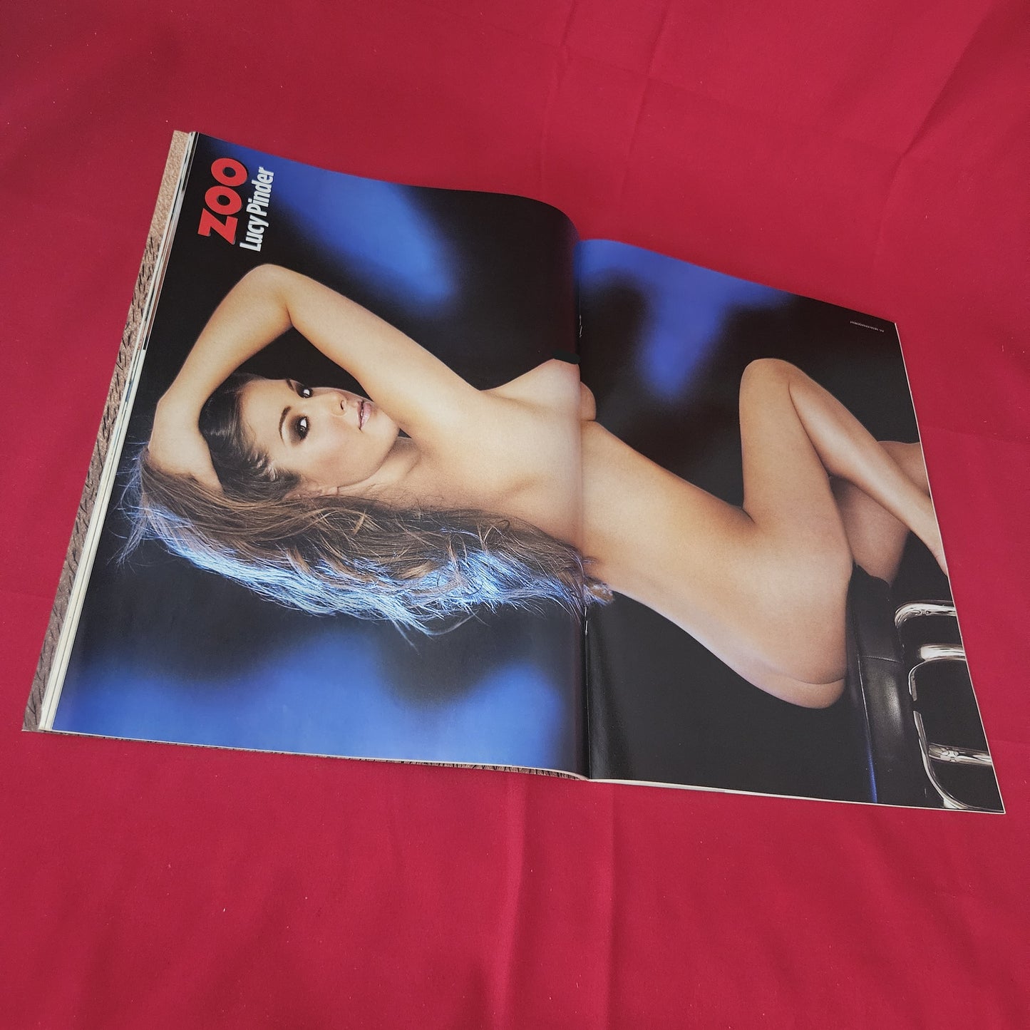 Zoo Magazine 29 October-4 November 2004 (1415) POSTER Lucy Pinder Kelly Brook Abi Titmuss