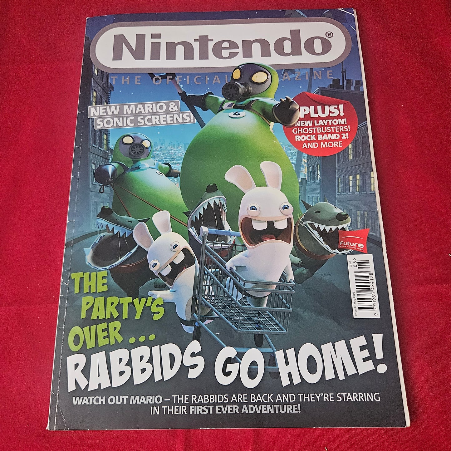 Nintendo The Official Magazine May 2009 (1430) Rabbids Go Home Mario Sonic Layton Ghostbusters Rock Band 2